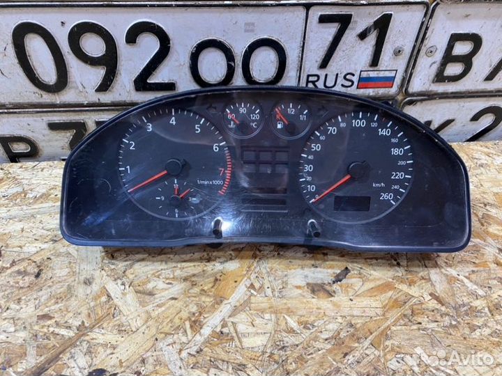 Приборная панель Audi A4 B5 ADR 1998