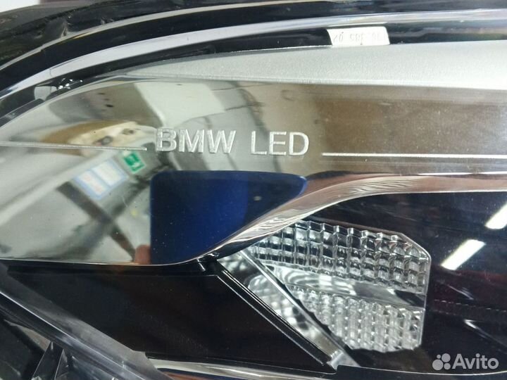 Фара правая Рестайлинг Хром BMW F20 LED