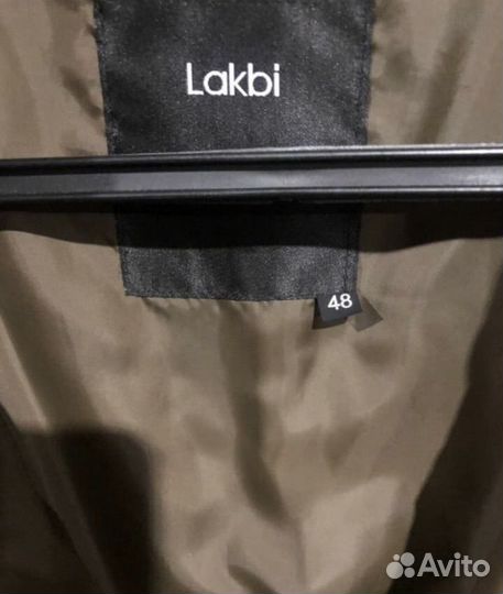 Lakbi Плащ женский