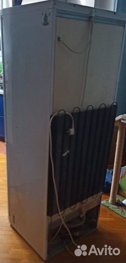 Холодильник stinol 305A