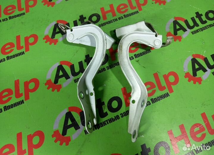 Петля капота toyota porte NNP15