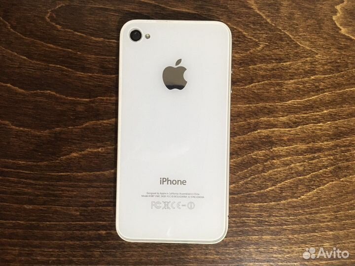 iPhone 4s белый 32Гб