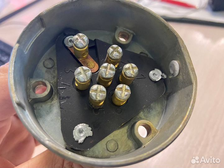 Советская железная розетка 7 пин без проводов И Б