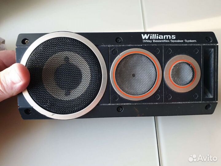 Колонка музыкальная бу