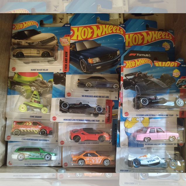 Hot wheels машинки