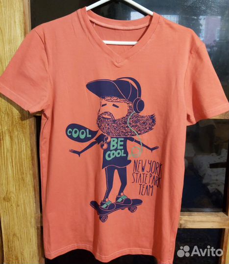 Футболка новая