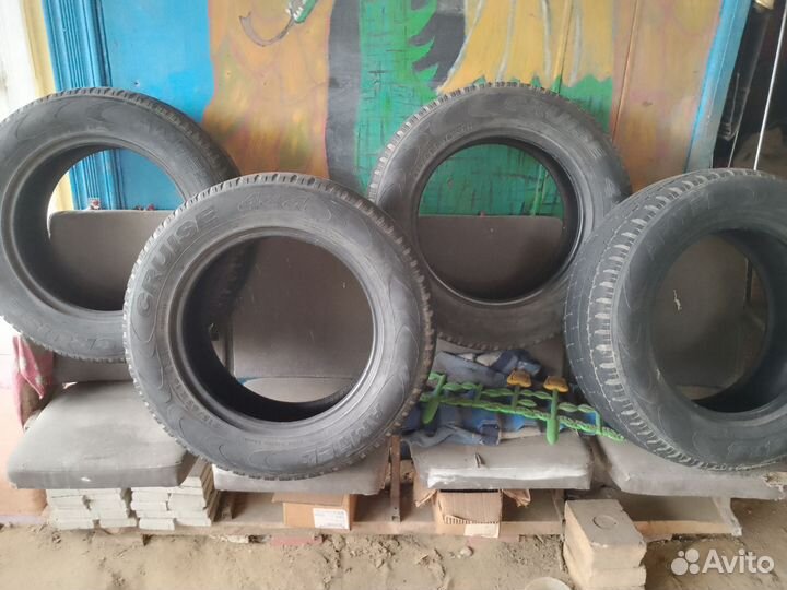 Amtel Cruise 4x4 215/65 R16