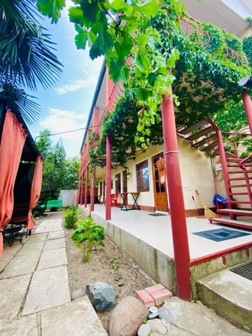 Дом 90 м² на участке 10 сот.