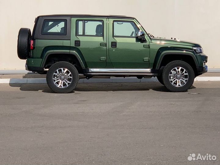 BAIC BJ40 2.0 AT, 2023