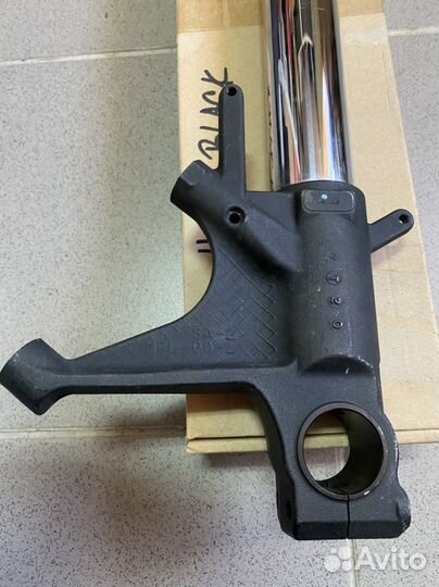 Honda cbr 1000 rr 2008 2011 вилка перо низ