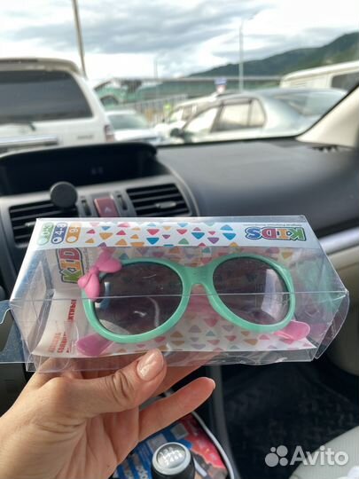 Очки солнечные детские