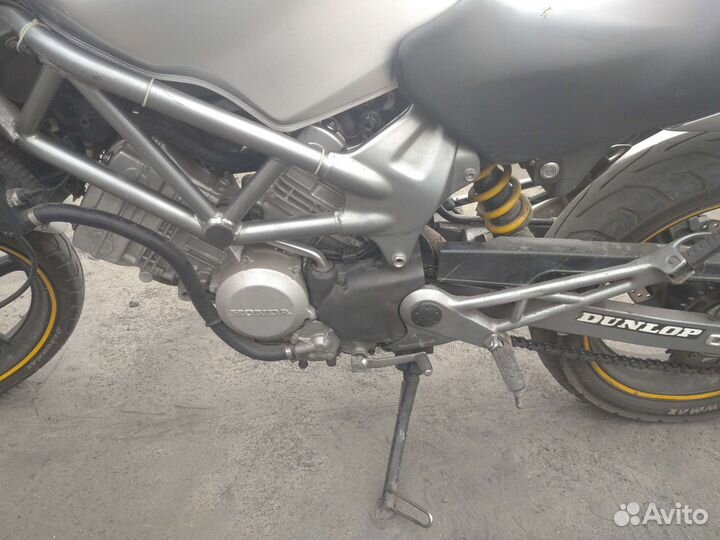 Honda VTR 250
