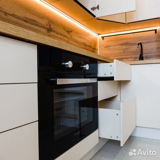 Кухня (цена за всю кухню)km-42871