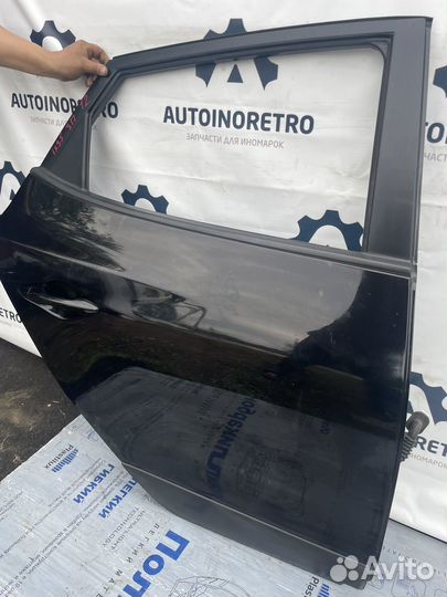 Дверь задняя правая hyundai IX35 770042Y010