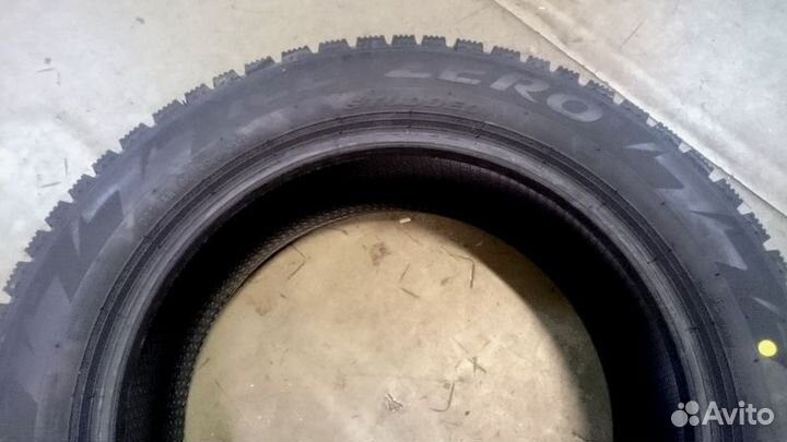 Pirelli Ice Zero 175/70 R14 84T
