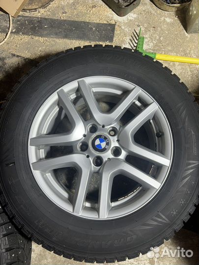 Dunlop Grandtrek Ice 02 235/65 R17
