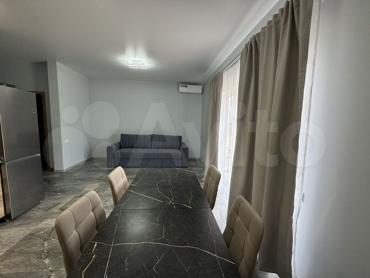 2-к. квартира, 62 м², 2/2 эт.