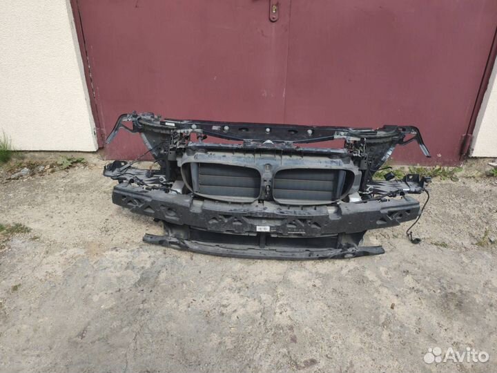 Передняя панель (телевизор) BMW 5 F10/F11/GT F07