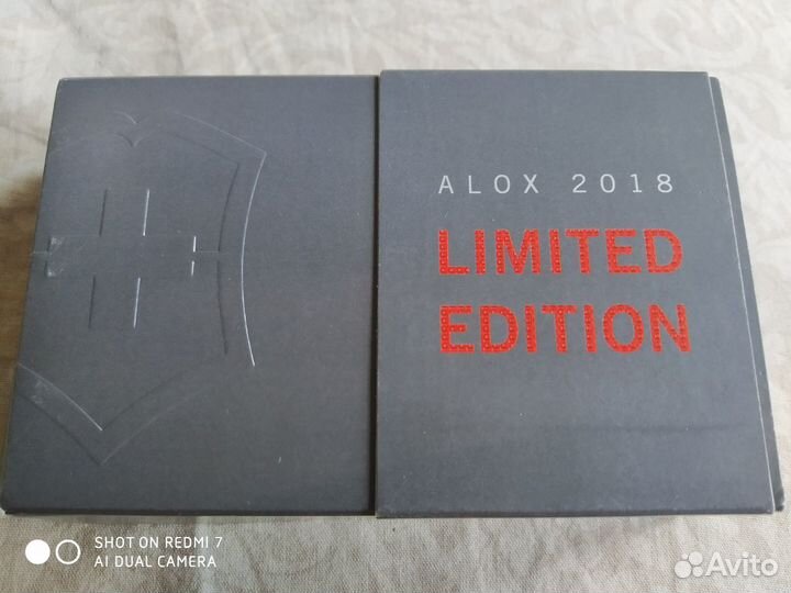 Victorinox кадет ограниченная серия