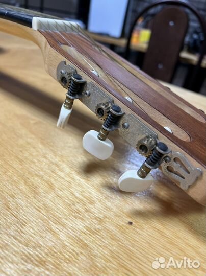 Классическая гитара