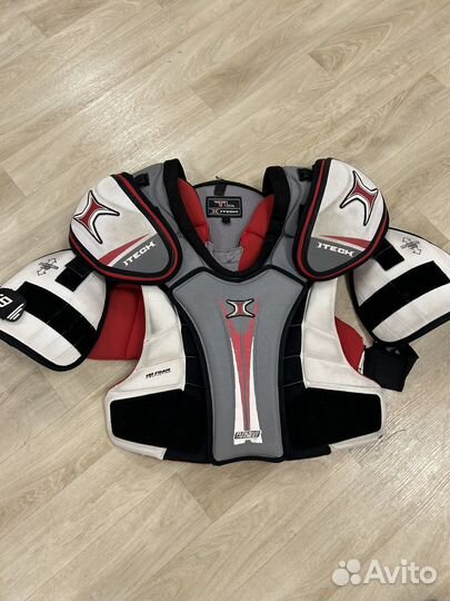 Нагрудник хоккеный размер XL