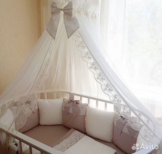 Комплект в детскую кроватку