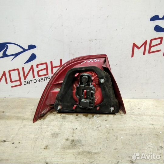 Фонарь задний наружный правый Saab 9-5 2.3 2008