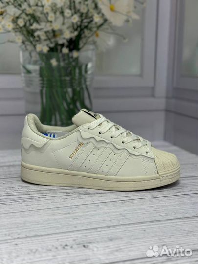 Кроссовки Adidas Superstar белые