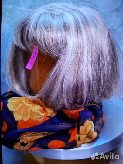 Парик женский короткий