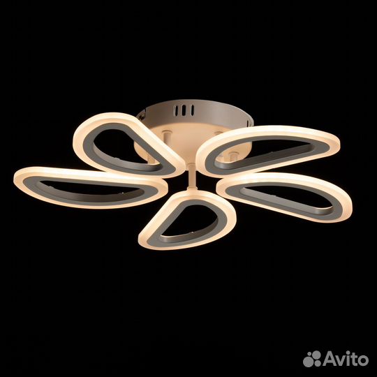 Светодиодный потолочный светильник Мадлен