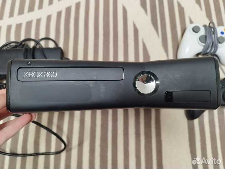 Xbox 360 Slim
