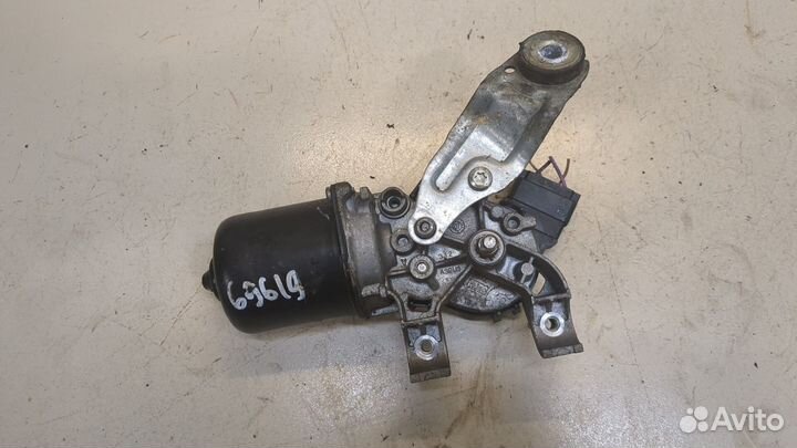 Двигатель стеклоочистителя передний Renault Megane