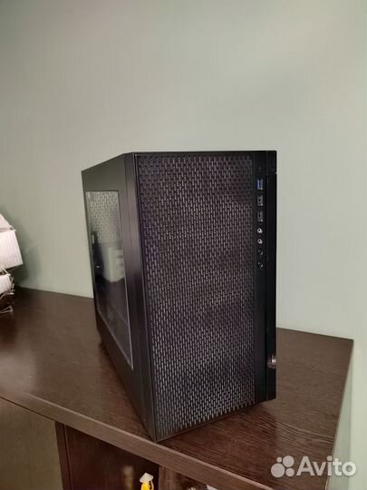 Корпус для пк thermaltake versa h18