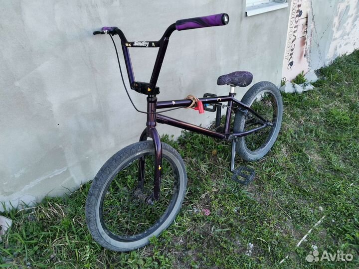 Трюковой велосипед BMX