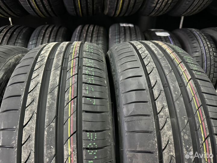 Tracmax X-Privilo TX3 255/35 R20 128