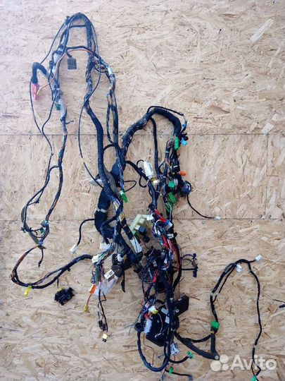 Проводака салонная Volvo S40 98-04