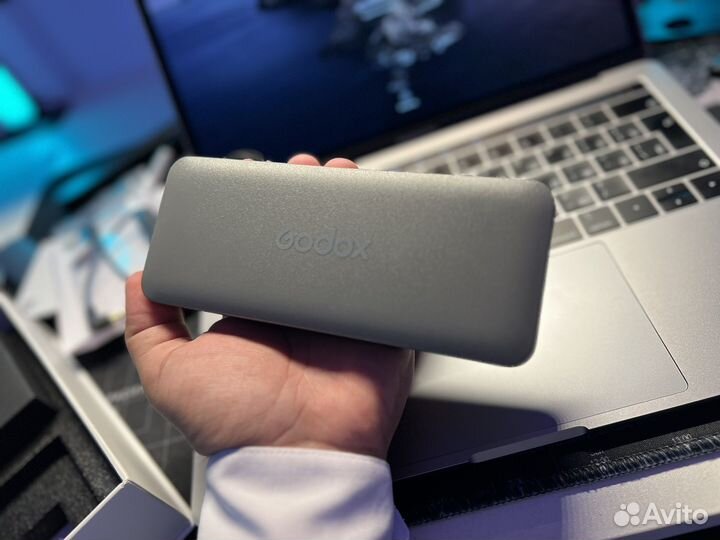 Петличный микрофон Godox MoveLink m2