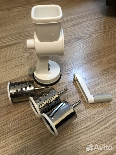 Терка- измельчитель Leifheit для овощей, орехов