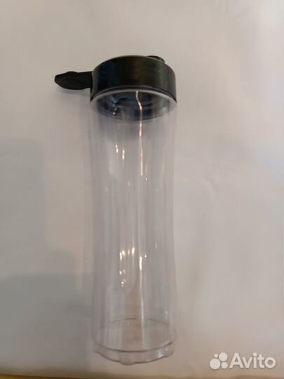 Емкость -бутылочка для воды, напитков, новая