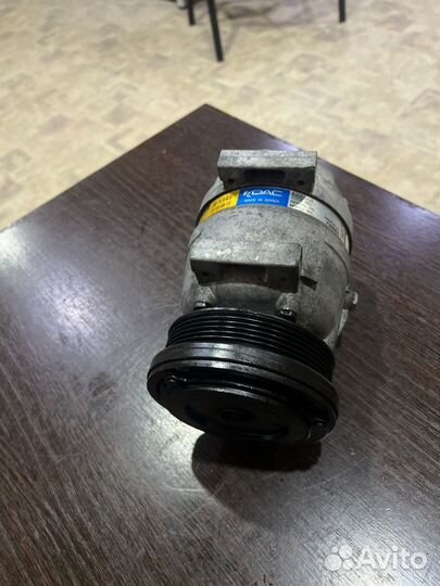 Компрессор кондиционера 2.0, 2.5i Chevrolet Epica