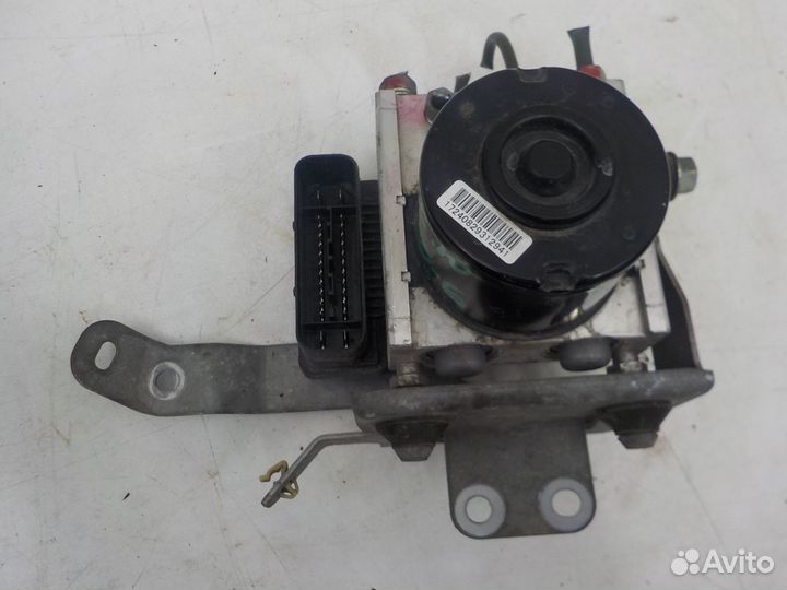 Блок ABS на Mitsubishi Lancer X