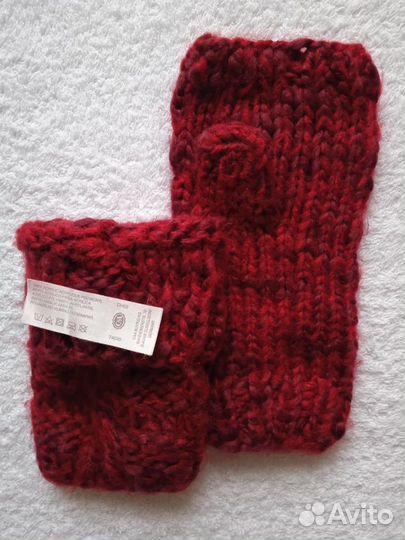 Вязанные тёплые митенки с открытыми пальцами