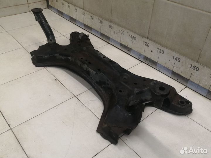 Балка подмоторная M2 (2010-1014)