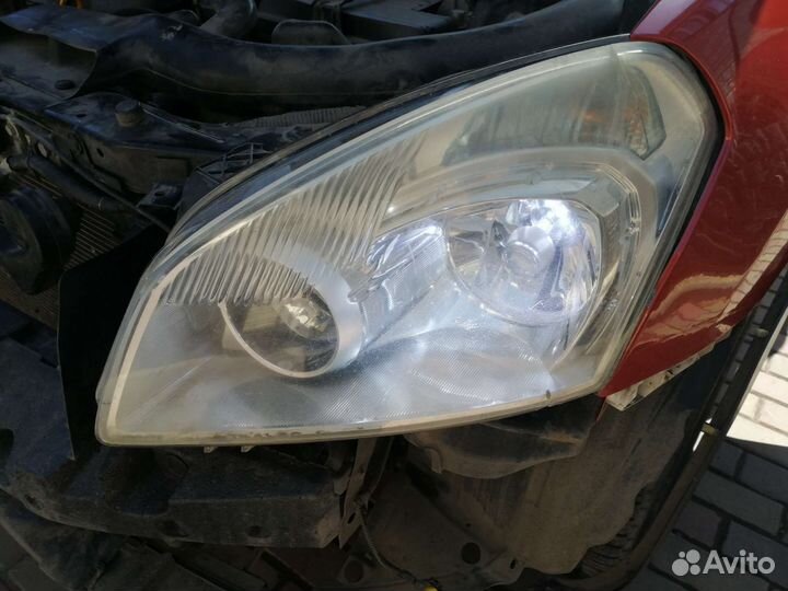 Фара левая Nissan qashqai ксенон оригинал