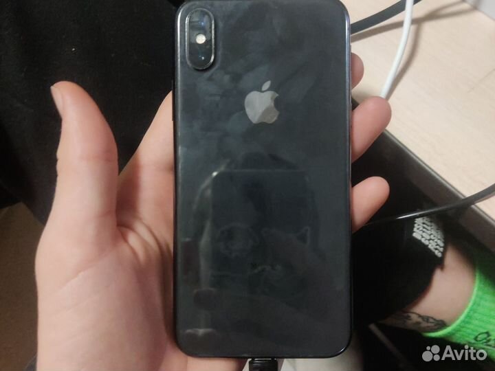 iPhone X, 256 ГБ