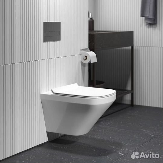 Инсталляция Grohe и унитаз с гигиеническим душем