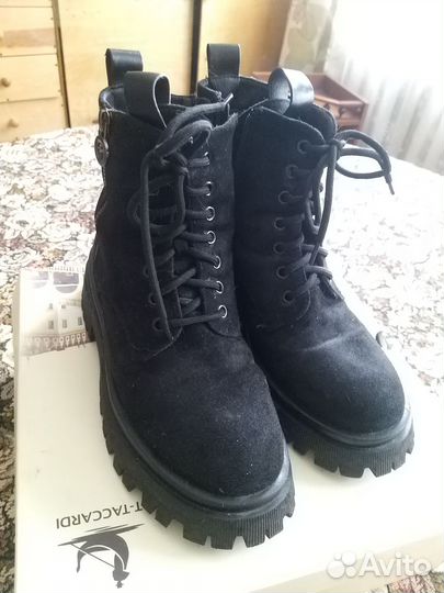 Ботинки женские 36 размер