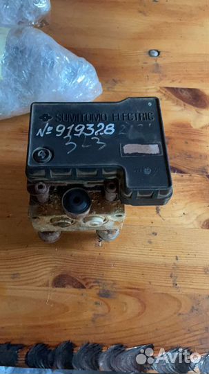 Блок abs Mazda Familia (bven437A0A) BJ5W