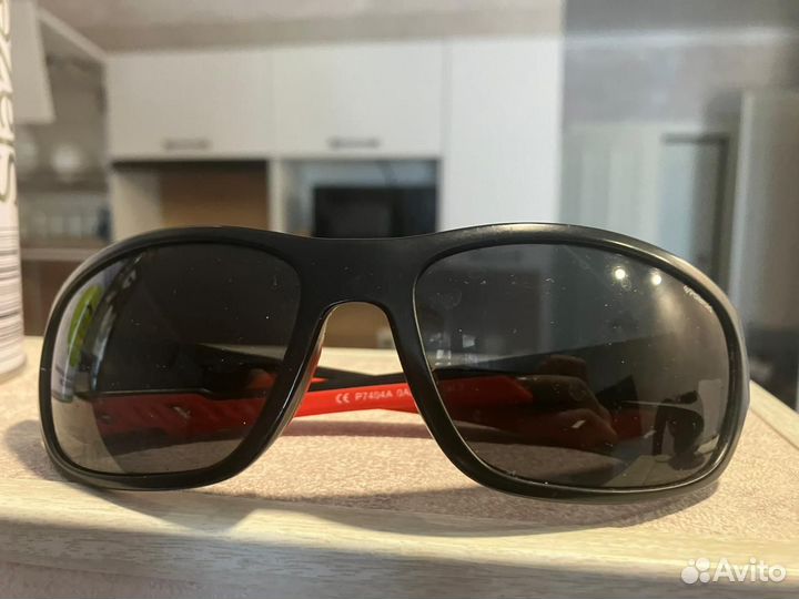 Спортивные очки polaroid P7404A