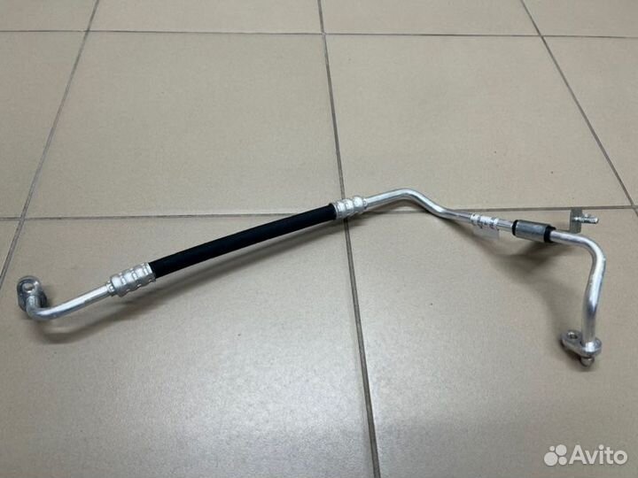 Трубка кондиционера Renault Sandero 2500 км 1.6